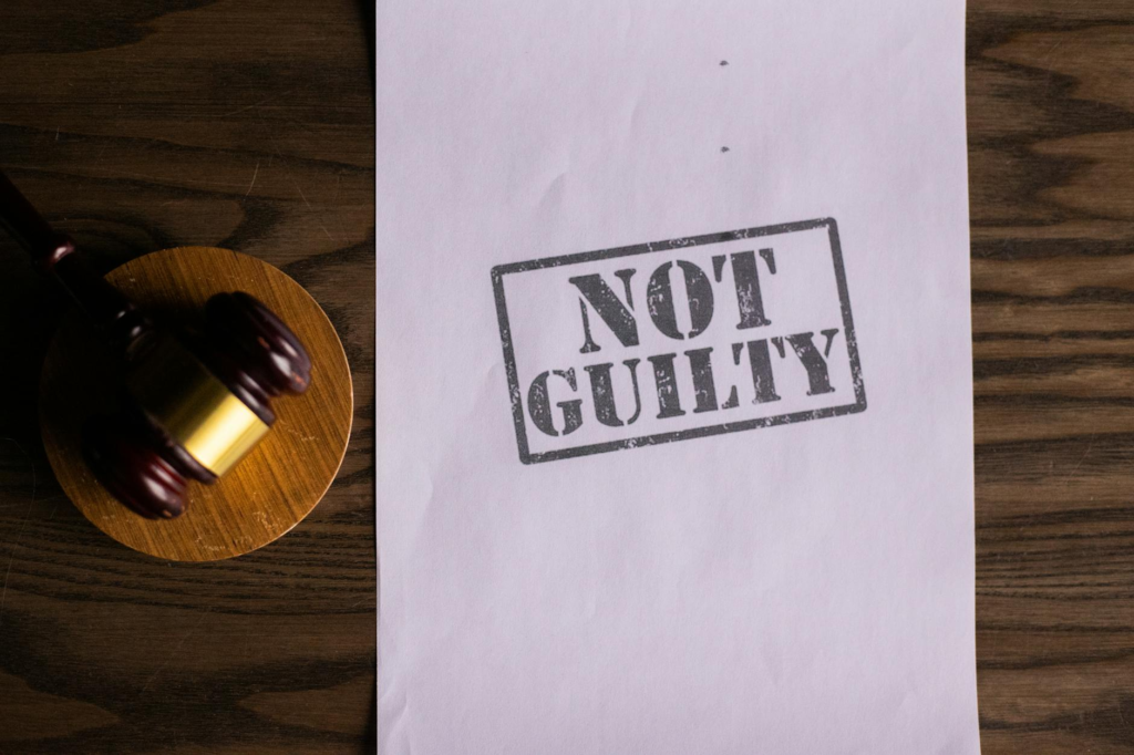 A graphic illustrating the legal repercussions of failing to appear in court, highlighting the consequences of not testifying Pennsylvania.