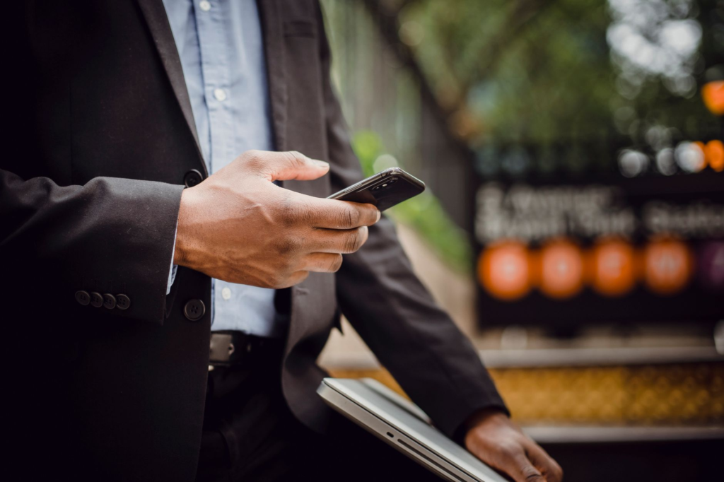 Image depicting a citizen using their phone to report a crime anonymously. — how PA Crime Stoppers works