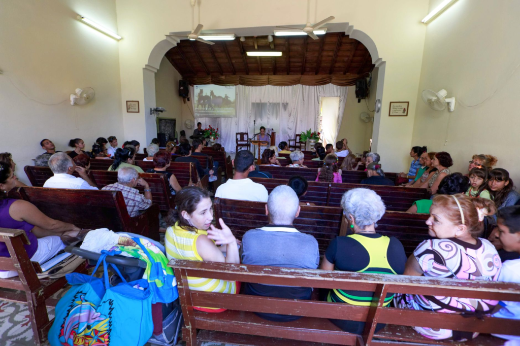 Local residents participating in a neighborhood watch meeting. — community crime prevention