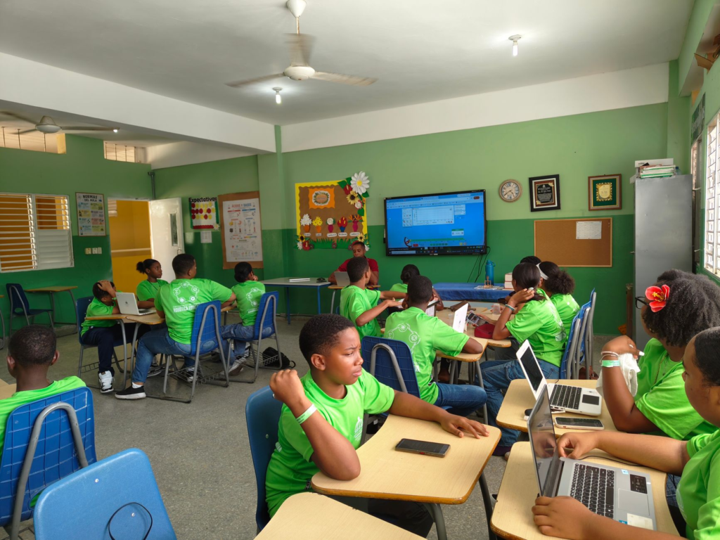 A classroom setting where students learn about reporting suspicious activities. — schools PA Crime Stoppers partnership