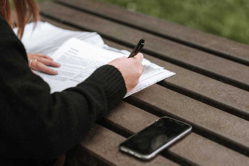 An image depicting anonymous reporting methods, such as a phone or online form. — submit tip PA Crime Stoppers